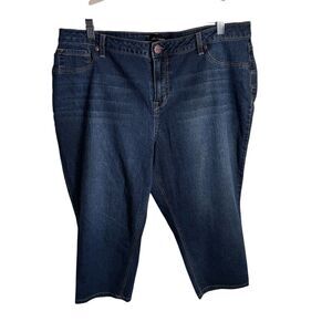 AZ Denim Women’s Jeans Capris Size 18W Medium Wash